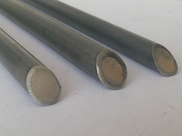Zaleta metalowego drutu rdzeniowego z wapniem
